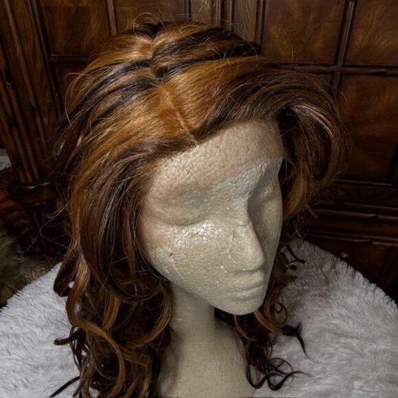 Pazazz PL-Judi Designer Collection 27" Lace Front Wavy Color F467 Synthetic Wig - Picture 5 of 16